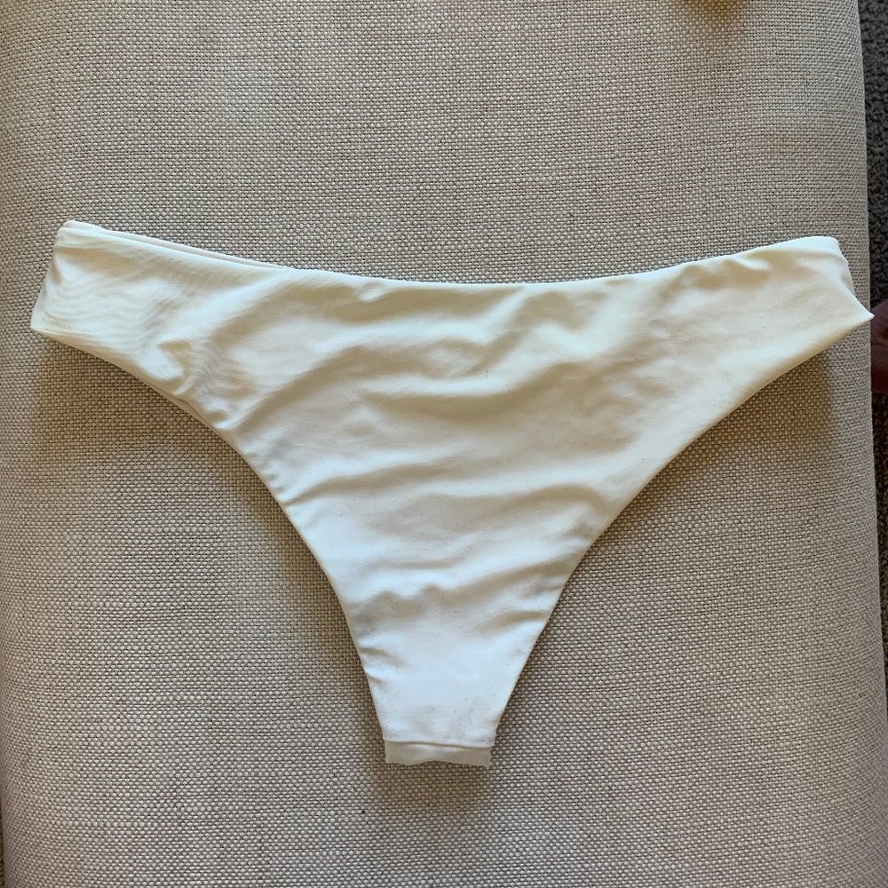 Beach Riot Tassel Bridal Bikini (Brazil/Fiji) S&M - Picture 6 of 7